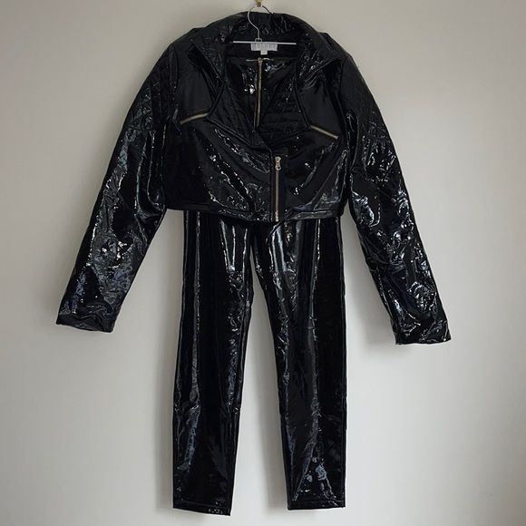 MESHKI | London Latex Cropped Biker Jacket and Pants - Picture 6 of 13